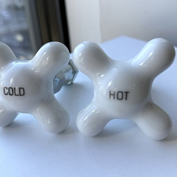 Antique J.H. Balmer Co White Porcelain Cross Handles Hot & Cold Faucet Knobs Set - Picture 2 of 9